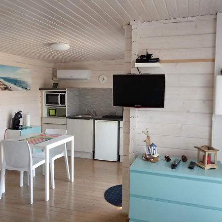 Agreable Petit Chalet Camarsac Exteriör bild