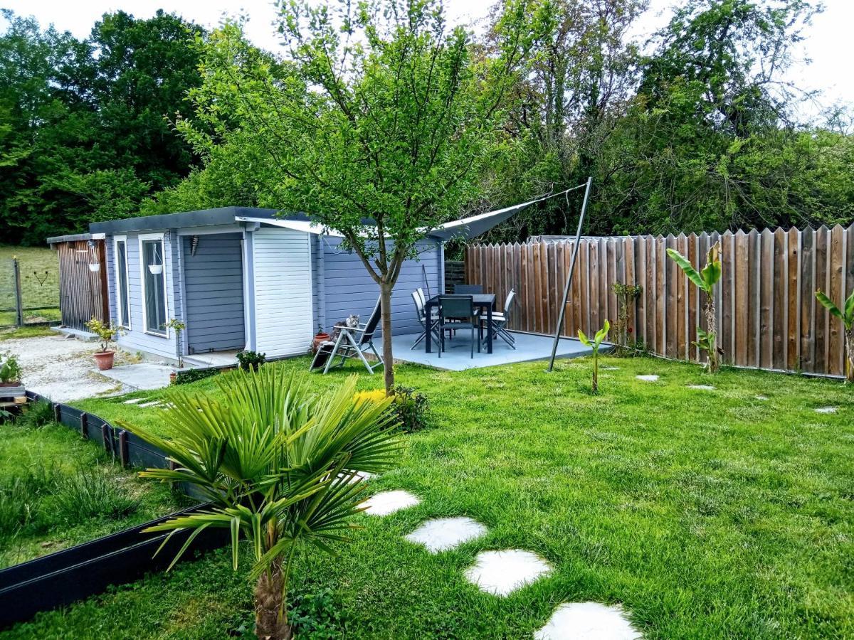 Agreable Petit Chalet Camarsac Exteriör bild